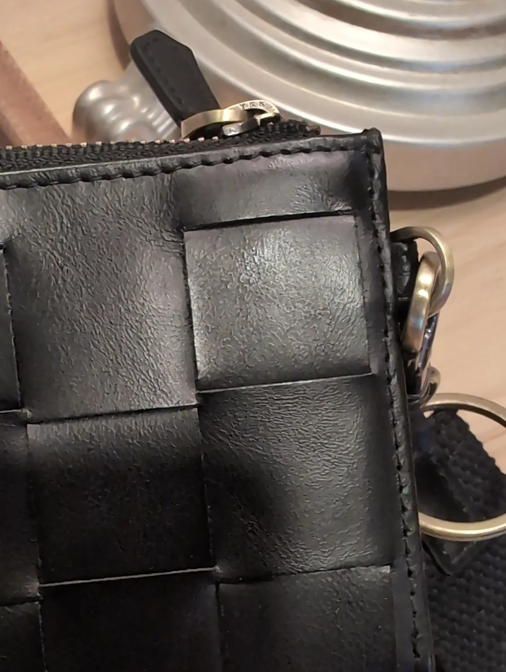 Andar The Lo Wallet In Jet Black | Macro Woven